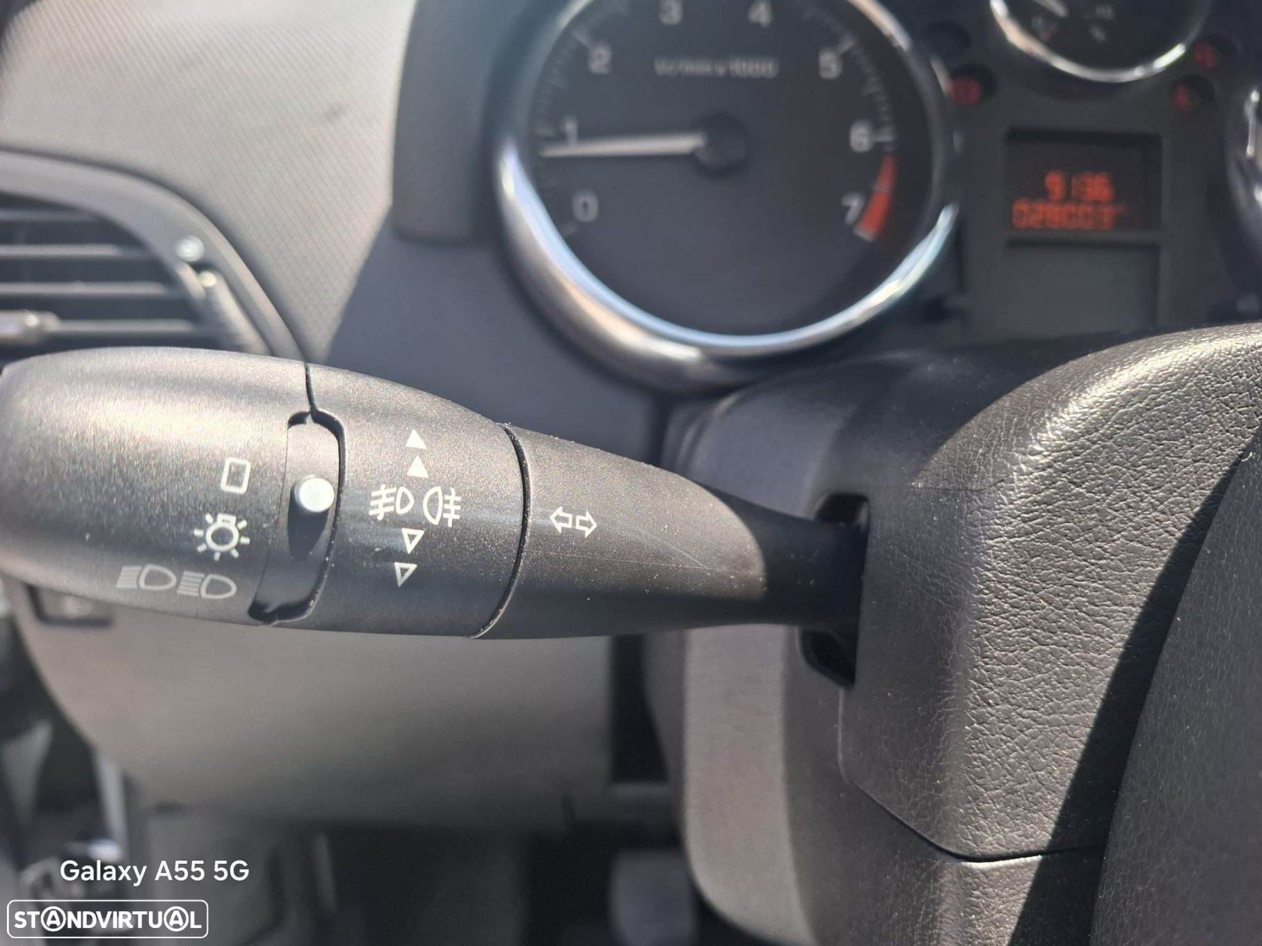 Peugeot 207 1.4 16V Premium - 25