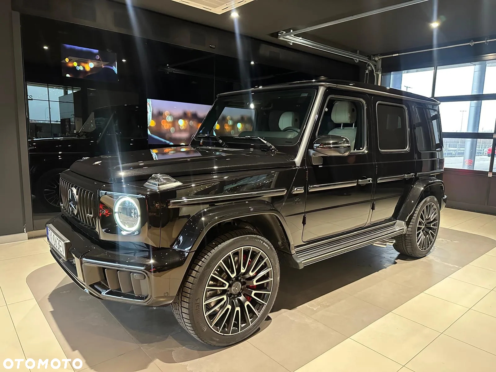 Mercedes-Benz Klasa G AMG 63 - 14