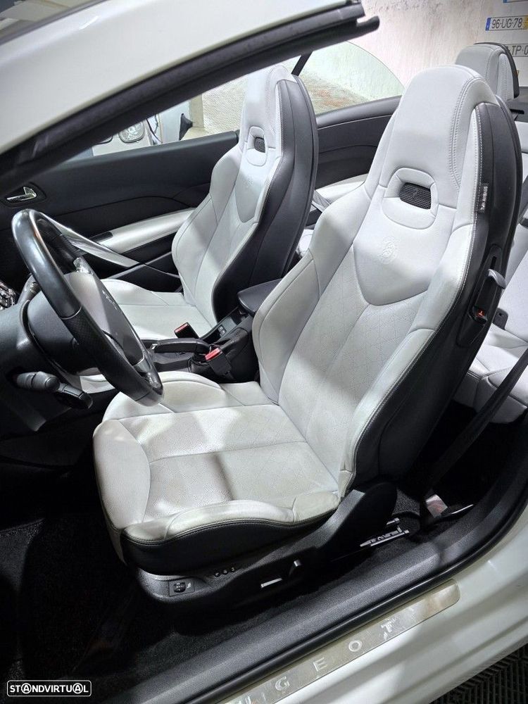 Peugeot 308 CC 155 THP Auto Roland Garros - 16