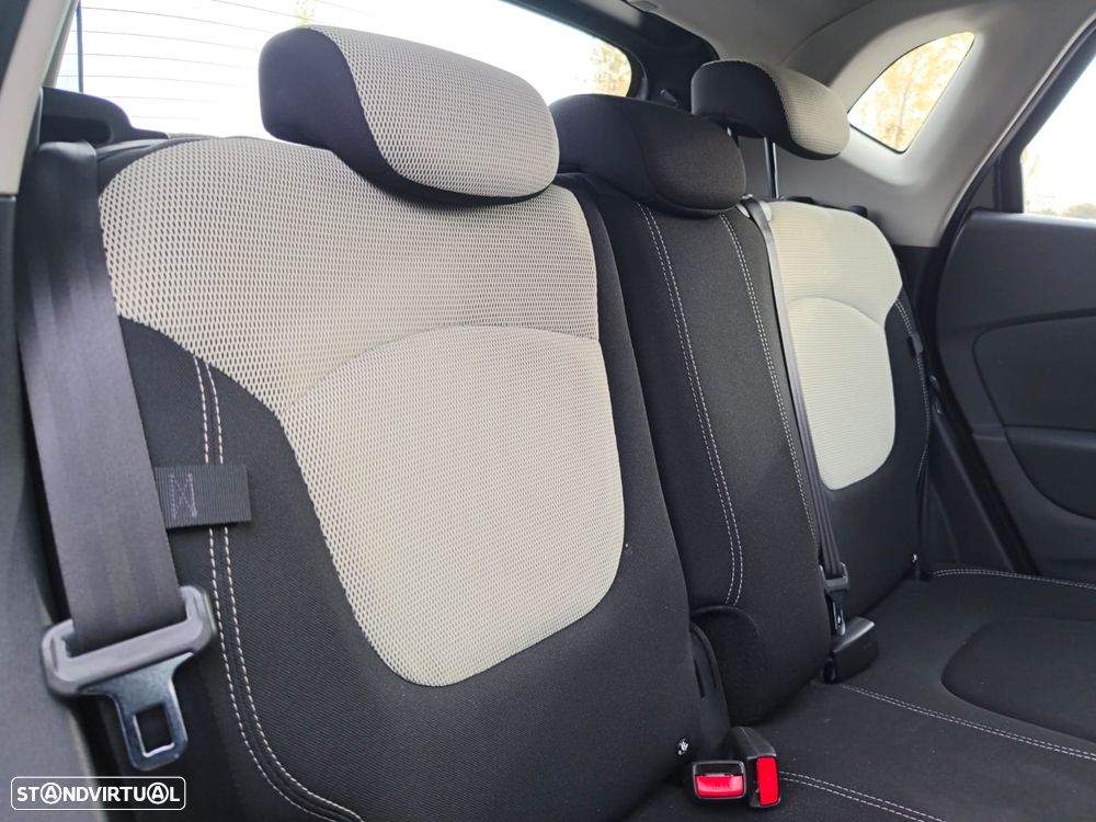 Renault Captur 1.5 dCi Zen - 16