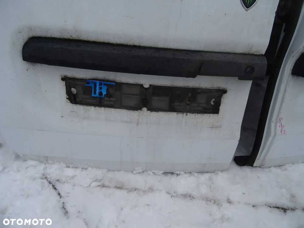 WYPRZEDAZ DACIA DOKKER LEWY BLOTNIK BIALY DV369 nr 12 MALA SKAZA ROZNE INNE CZESCI - 16