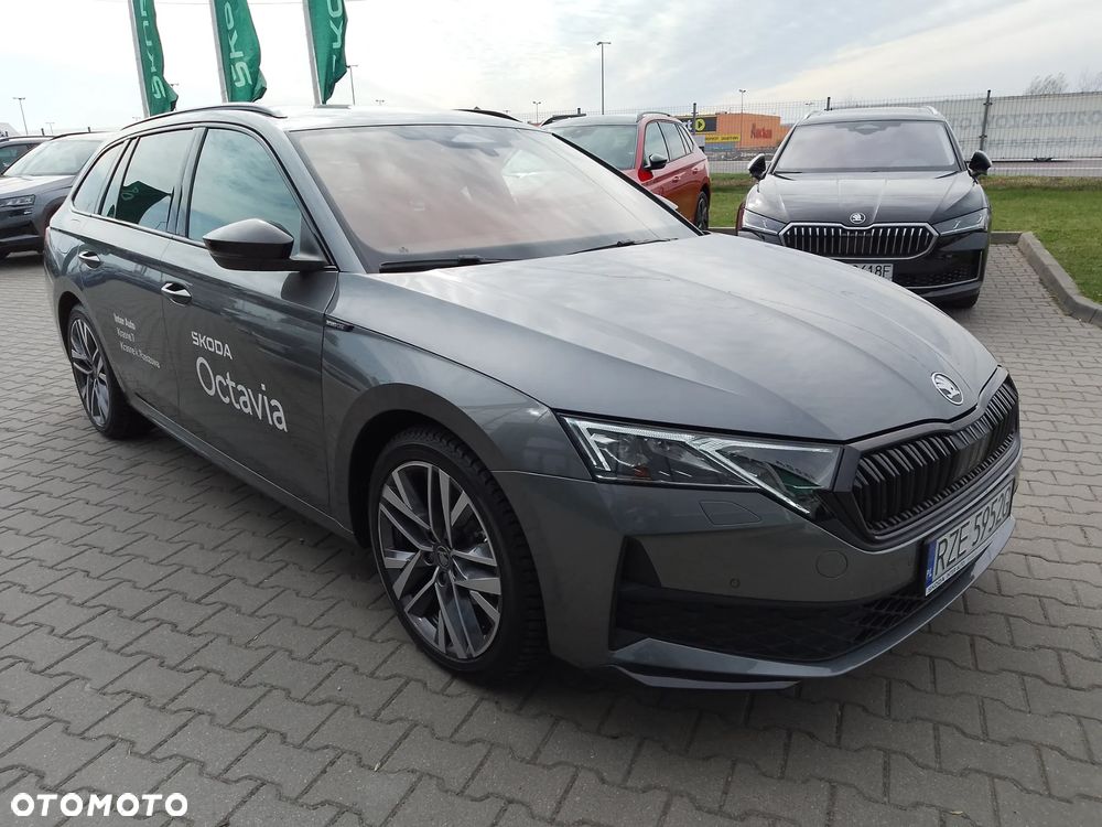 Skoda Octavia 2.0 TDI Sportline DSG - 3