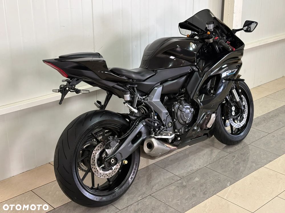 Yamaha R7 - 4