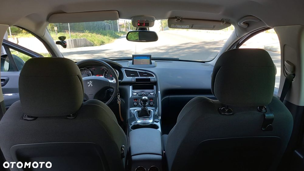 Peugeot 3008 BlueHDi 120 Stop & Start Business-Line - 23