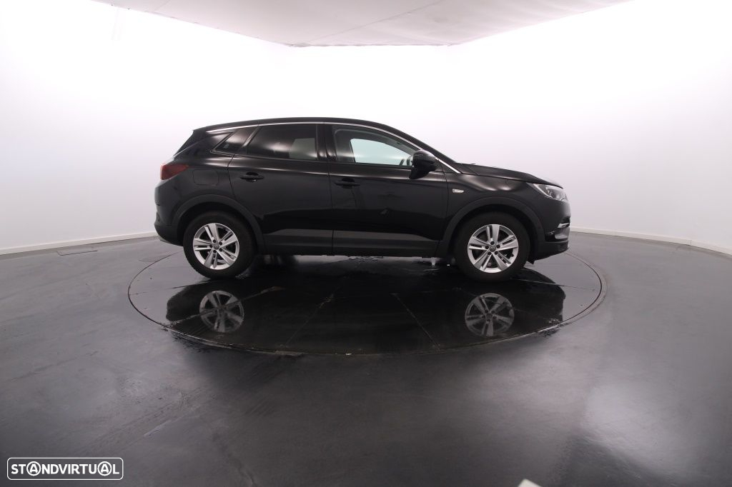 Opel Grandland X 1.2 T GS Line - 9
