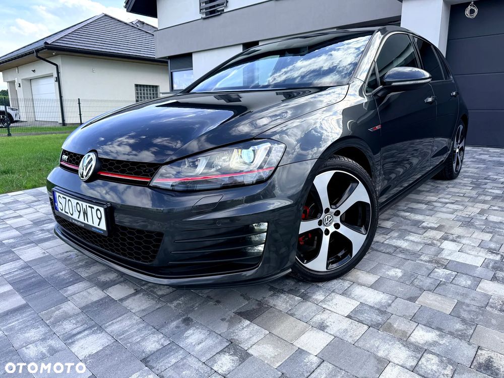 Volkswagen Golf GTI BlueMotion Technology - 3