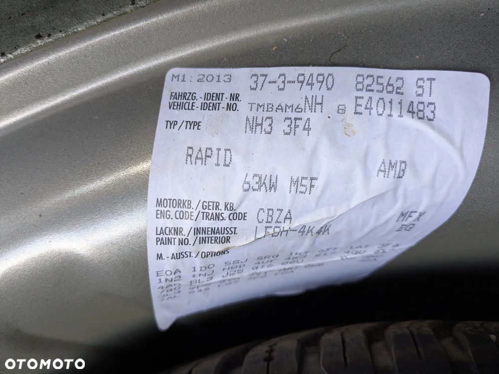 Skoda RAPID 1.2 TSI Ambition - 15