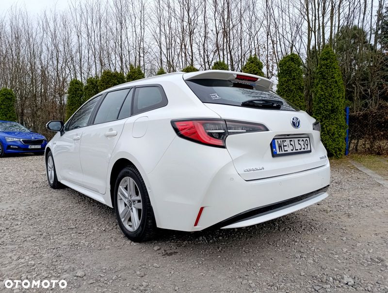 Toyota Corolla 1.8 Hybrid Comfort - 13