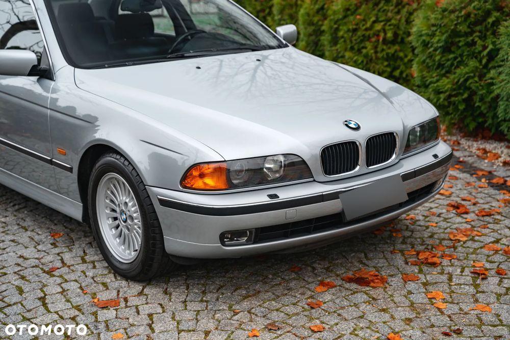BMW Seria 5 - 1