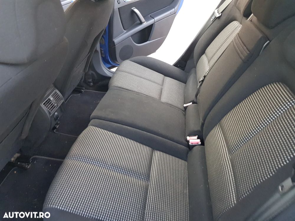Peugeot 407 HDi 135 Automatik Premium - 24