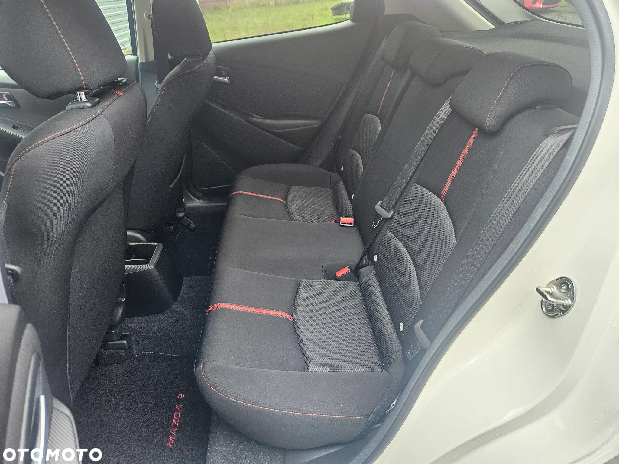 Mazda 2 - 18