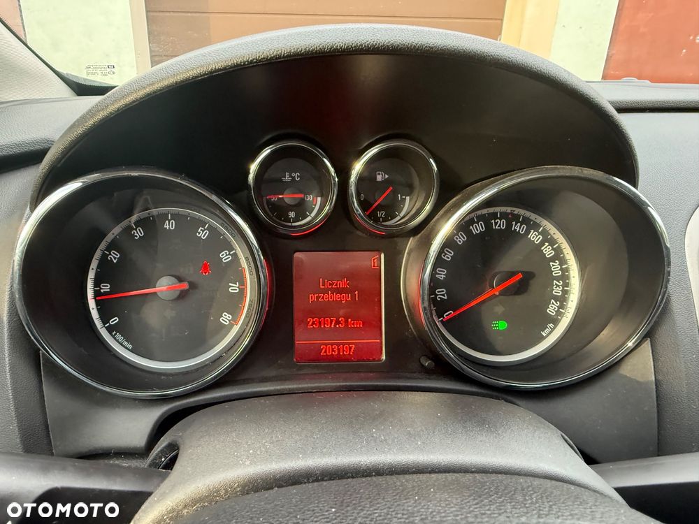 Opel Astra 1.6 Cosmo - 9