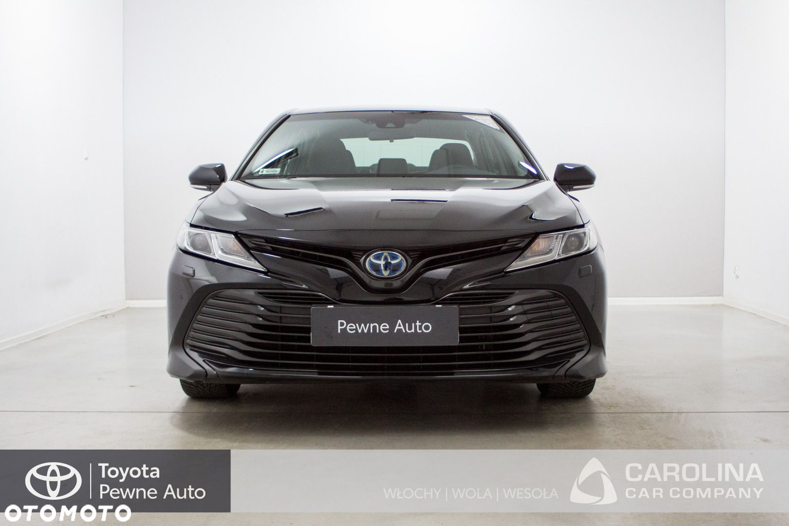 Toyota Camry - 19