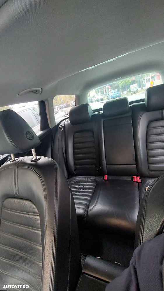 Volkswagen Passat - 6