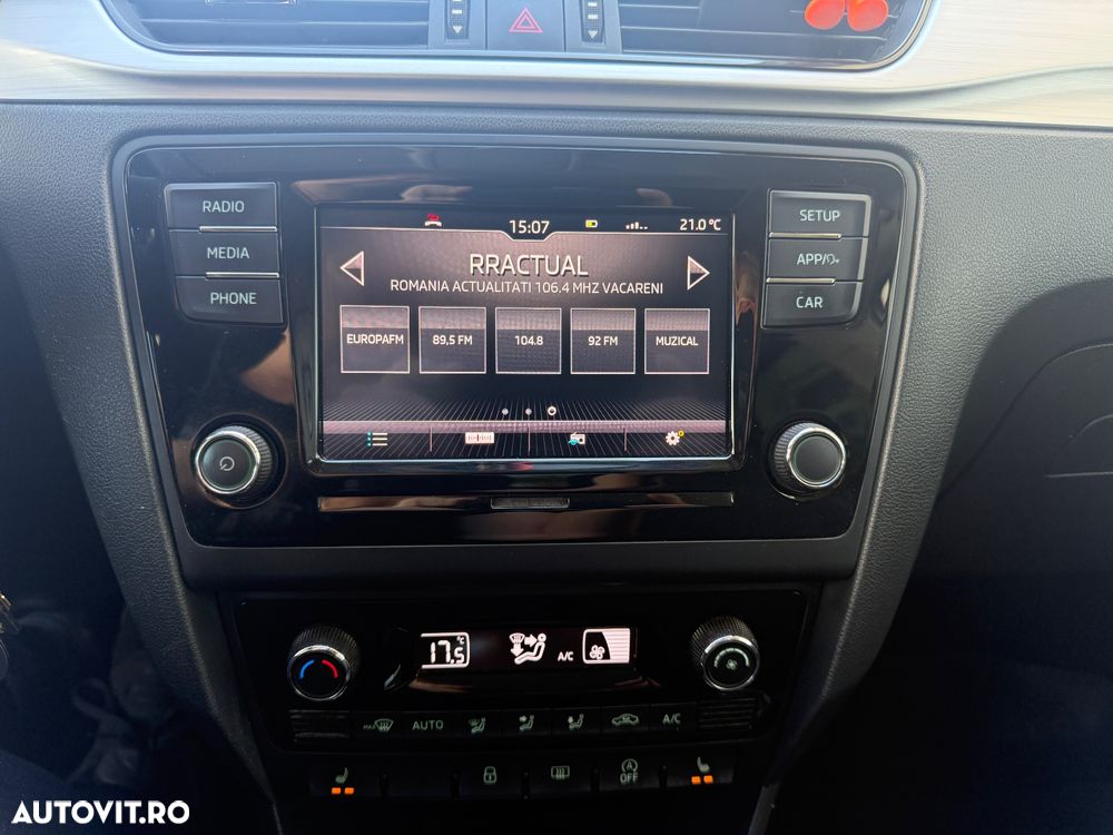 Skoda RAPID 1.0 TSI Style - 9