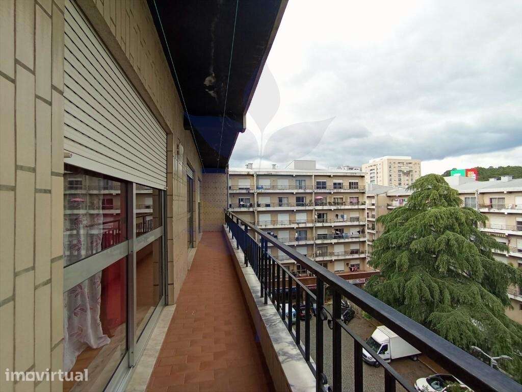 Apartamento T3 em São Vítor - Grande imagem: 2/19