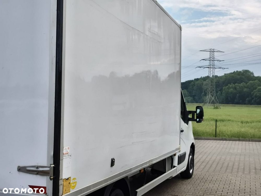 Nissan NV 400 - 16