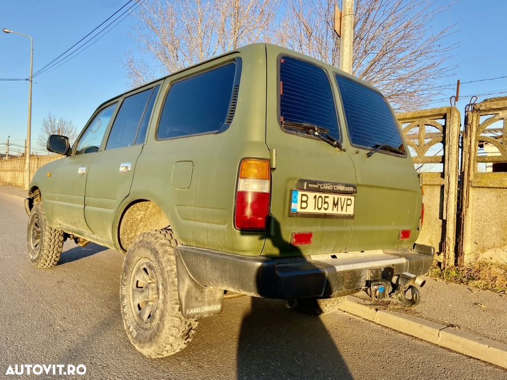 Toyota Land Cruiser - 15