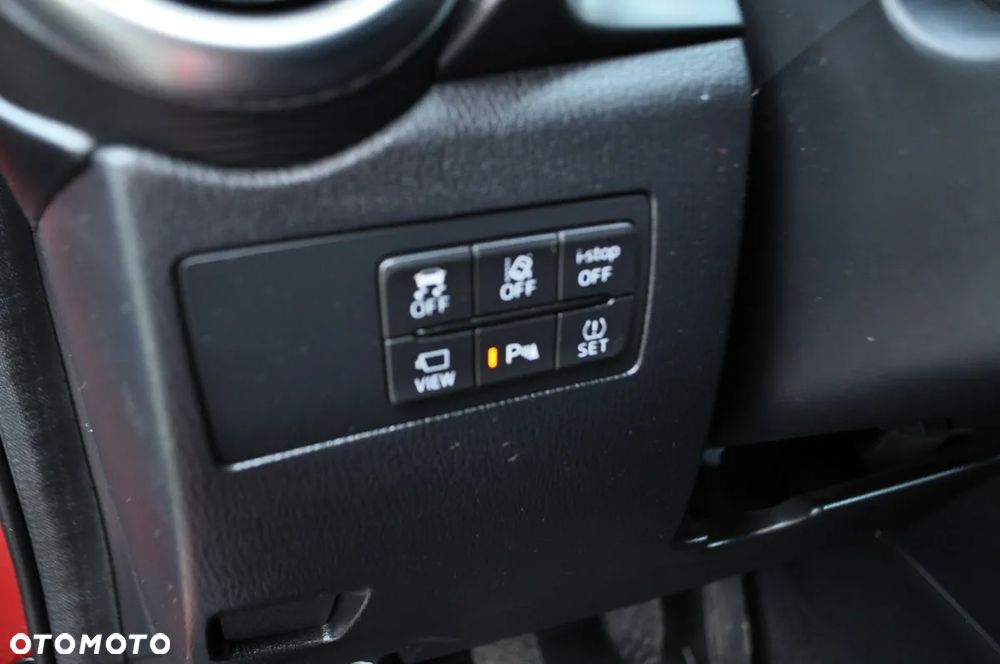 Mazda 2 SKYACTIV-G 90 Exclusive-Line - 33