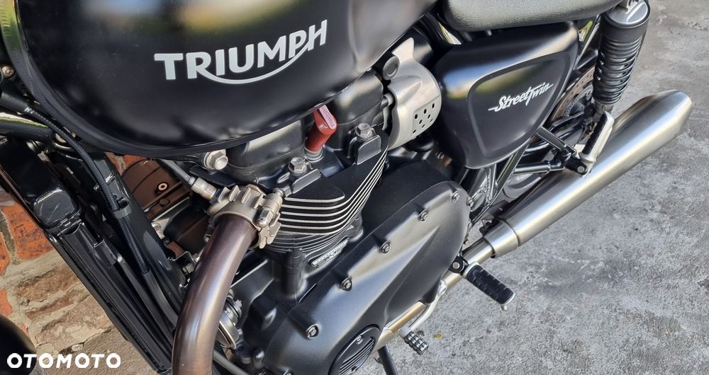Triumph Street Twin - 8