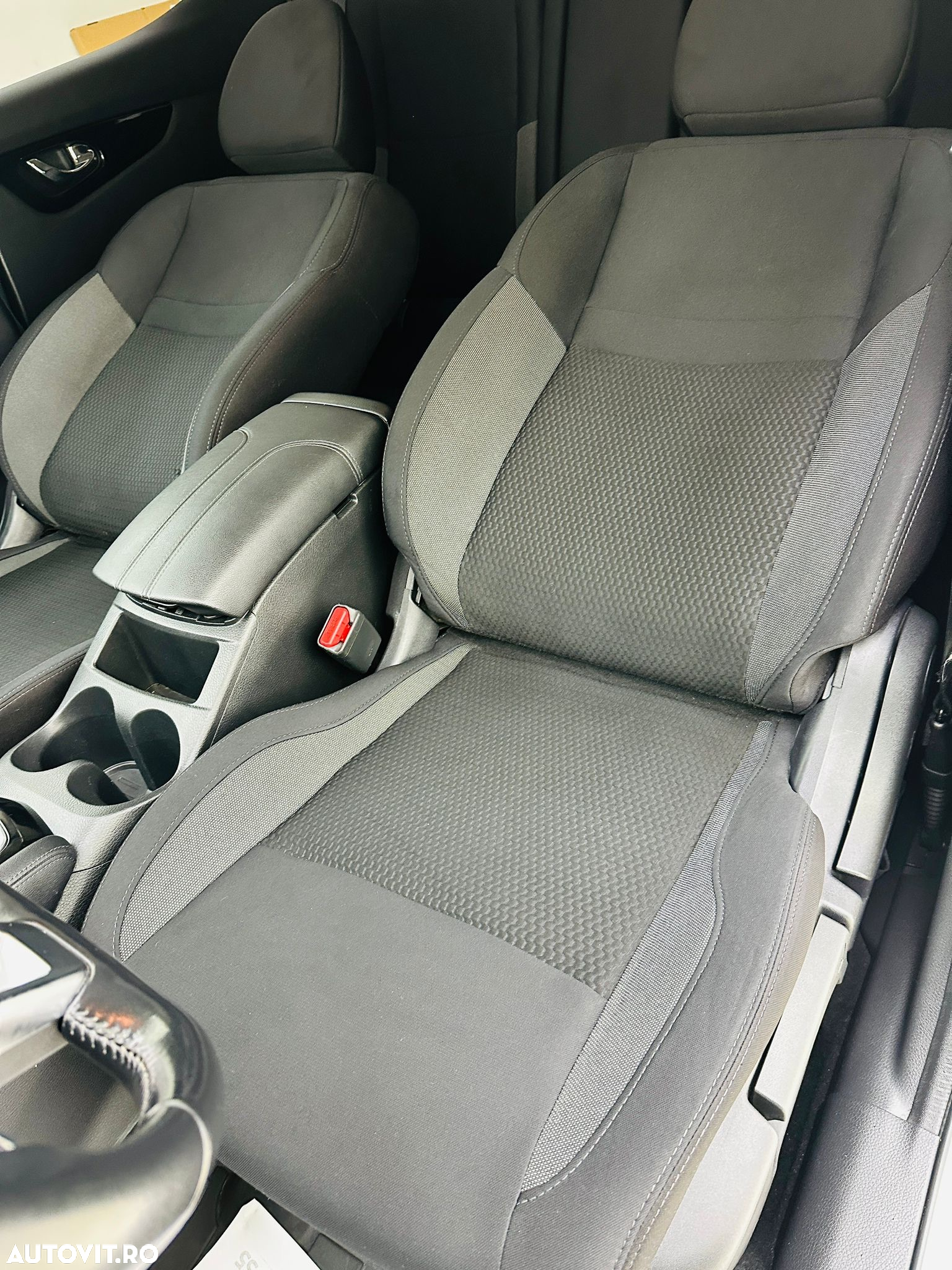 Nissan Qashqai 1.3 DIG-T MHEV Xtronic N-Design - 14