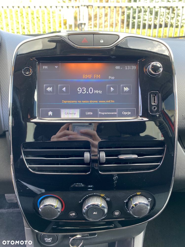 Renault Clio 0.9 TCe Limited - 11