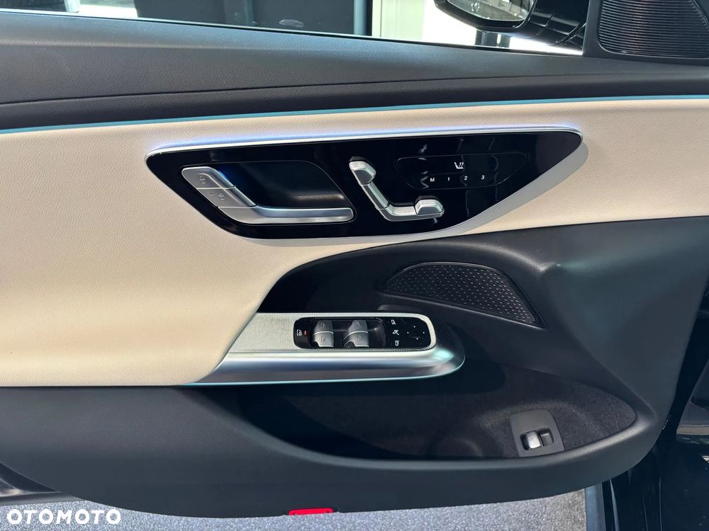 Mercedes-Benz Klasa E 220 d Avantgarde - 10