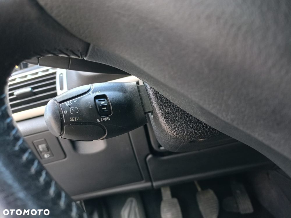 Peugeot 407 2.0 HDI ST Sport EU4 - 31