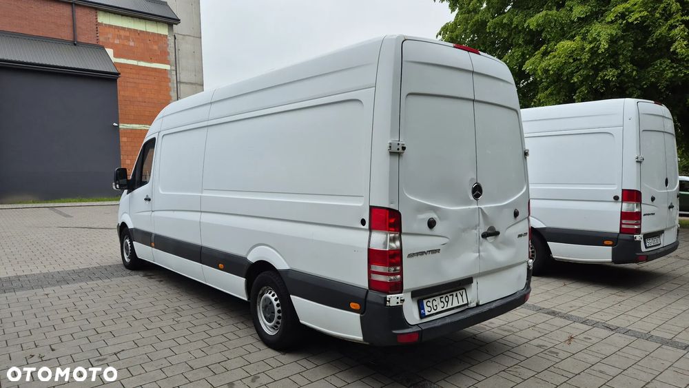 Mercedes-Benz SPRINTER - 2