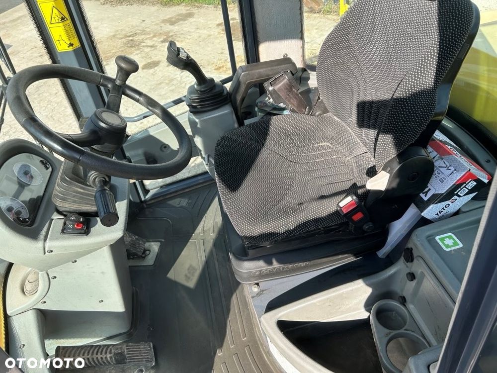 Yanmar V 120 - 8