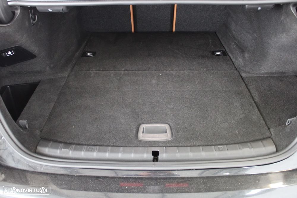 BMW 530 e Pack M - 26