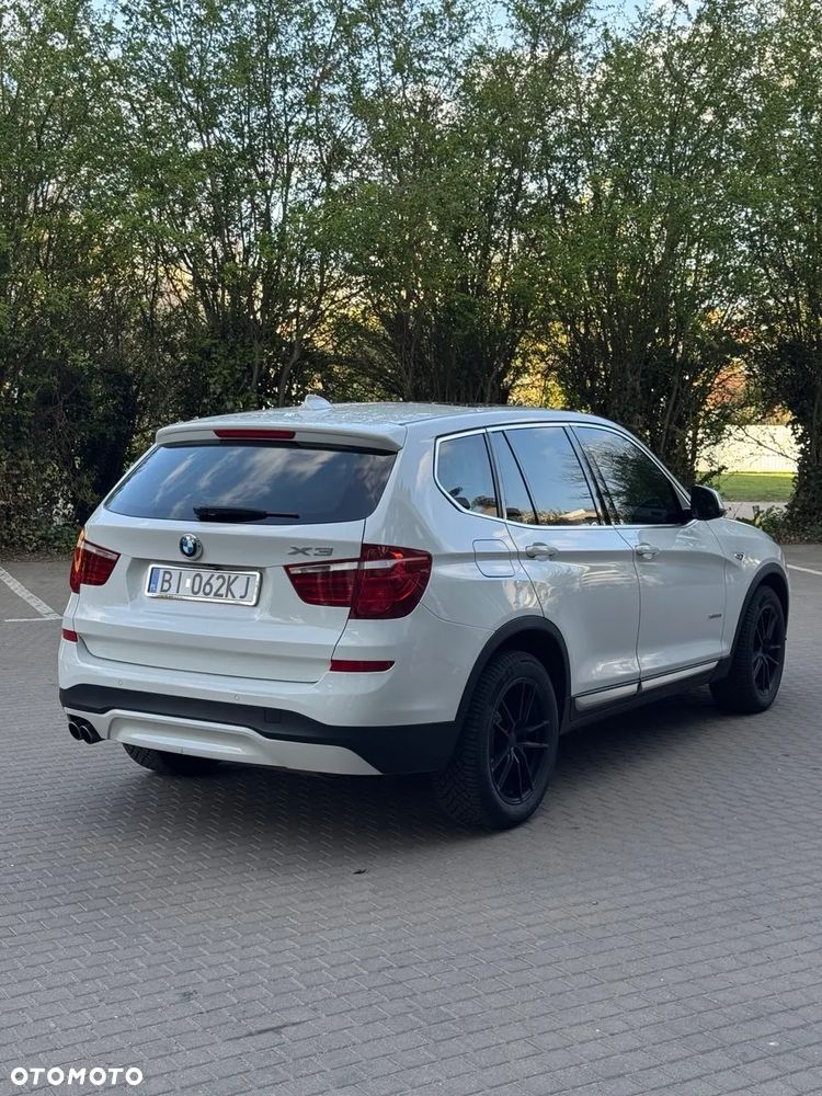 BMW X3 xDrive28i xLine - 4