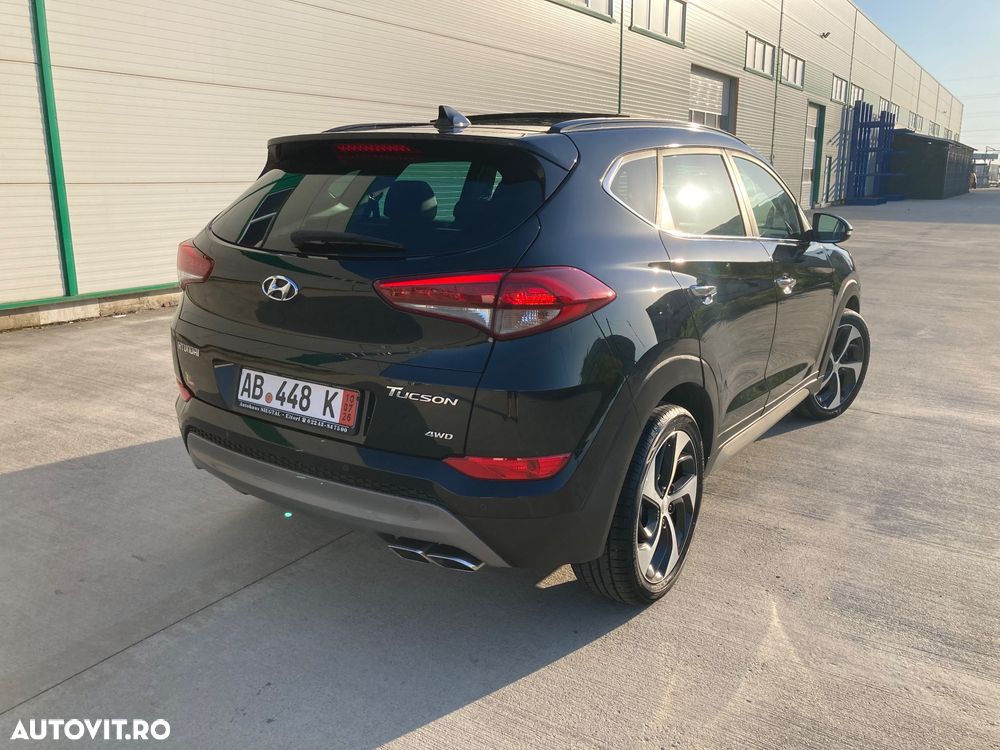 Hyundai Tucson 2.0 CRDI 4WD Premium - 11