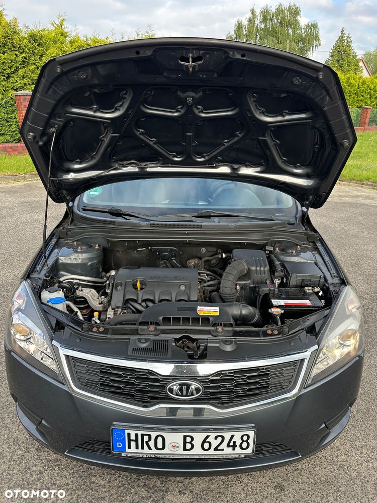 Kia Ceed - 15