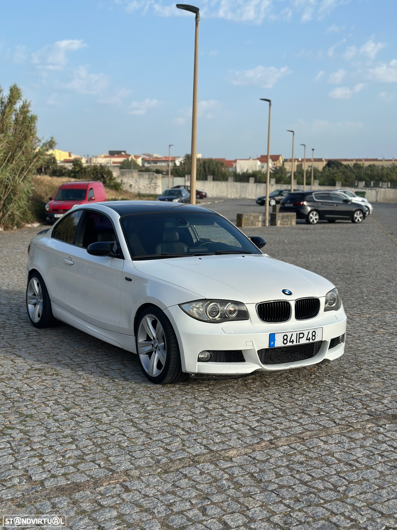 BMW 120 d Coupe Limited Edition Lifestyle c/ M Sport Pack - 4