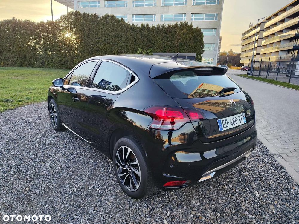 Citroën DS4 PureTech 130 Stop&Start Urban Show - 7