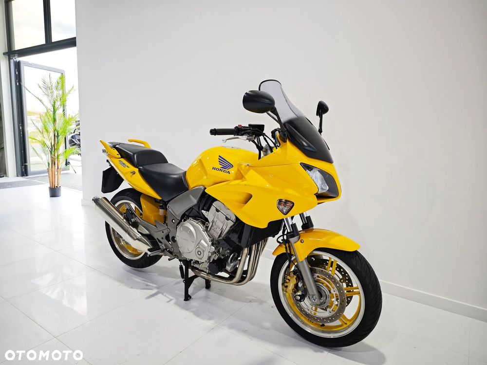 Honda CBF - 2