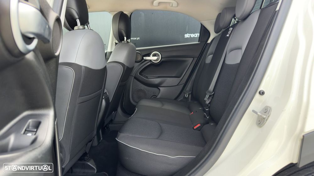 Fiat 500X 1.3 MJ City Cross S&S - 23