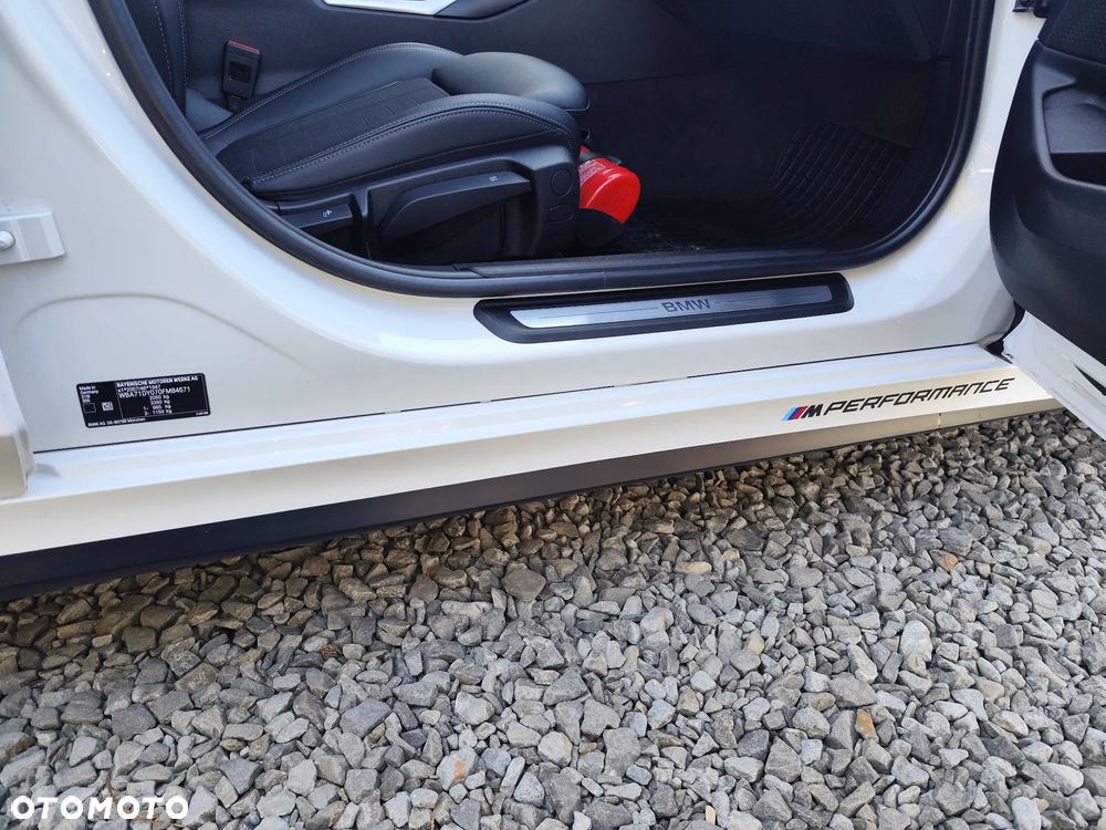 BMW Seria 3 318i Sport - 12