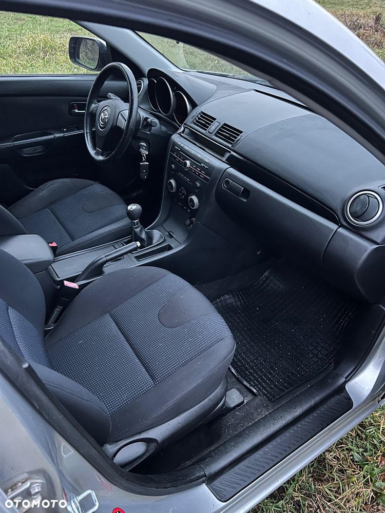 Mazda 3 1.6 Sport Comfort - 15