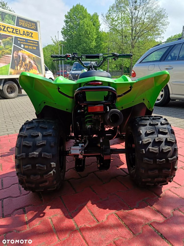 Kawasaki KFX - 7