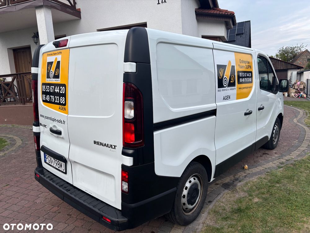 Renault Trafic - 12