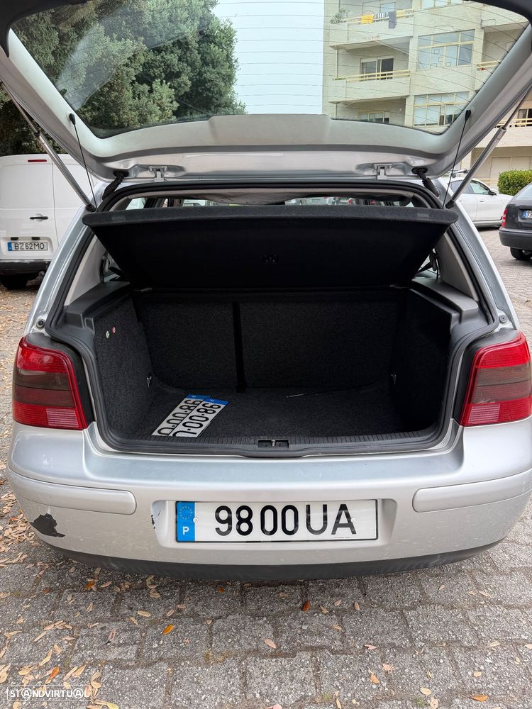 VW Golf 1.4i Confortline - 5