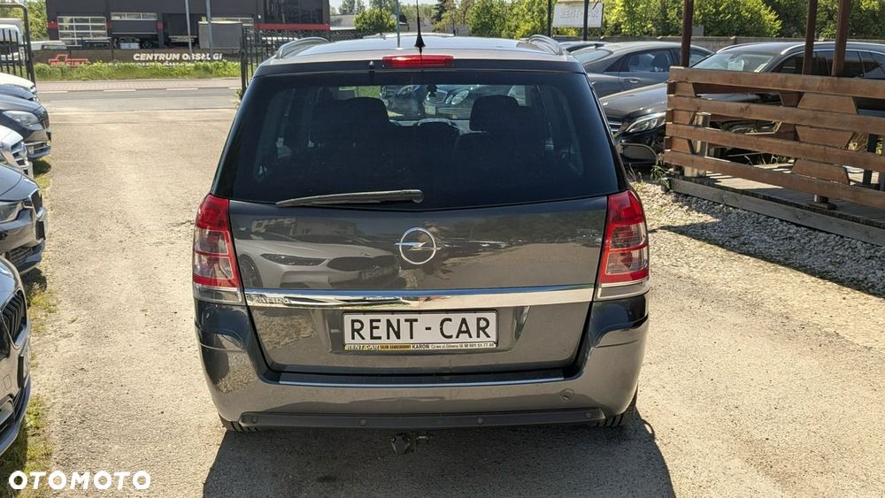 Opel Zafira - 34