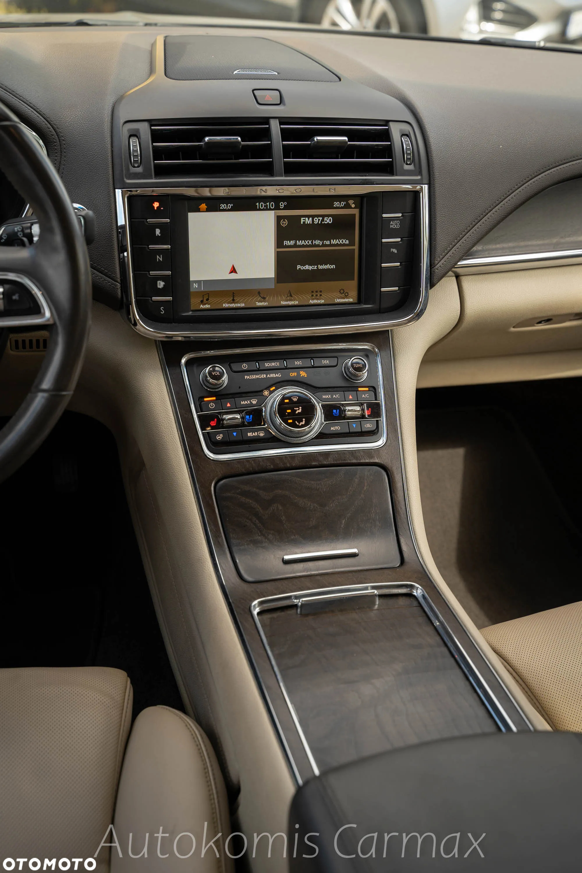Lincoln Continental - 16