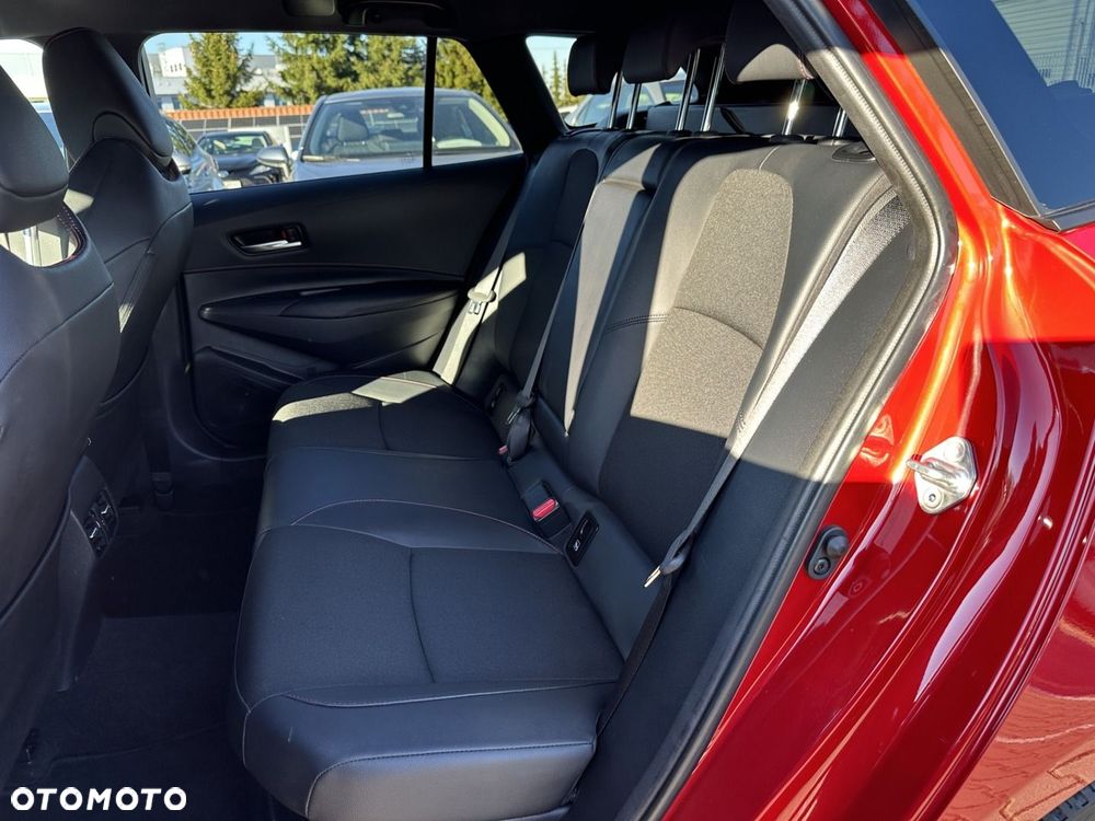 Toyota Corolla 2.0 Hybrid GR Sport - 11