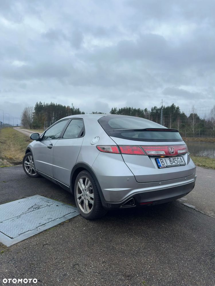 Honda Civic 1.8 Executive - 7