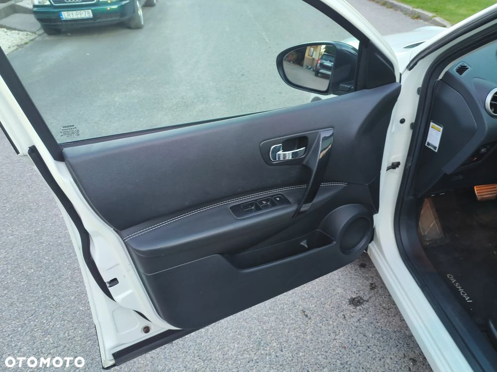 Nissan Qashqai 1.6 360 CVT - 19