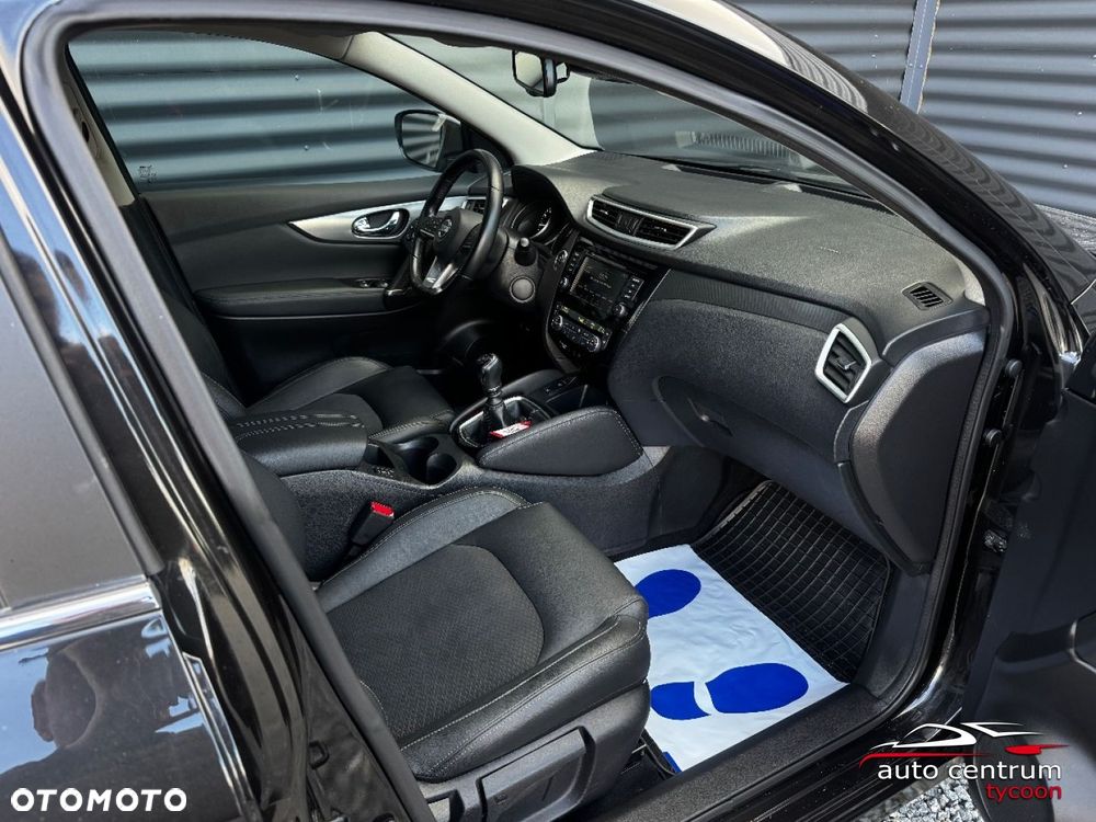 Nissan Qashqai - 32