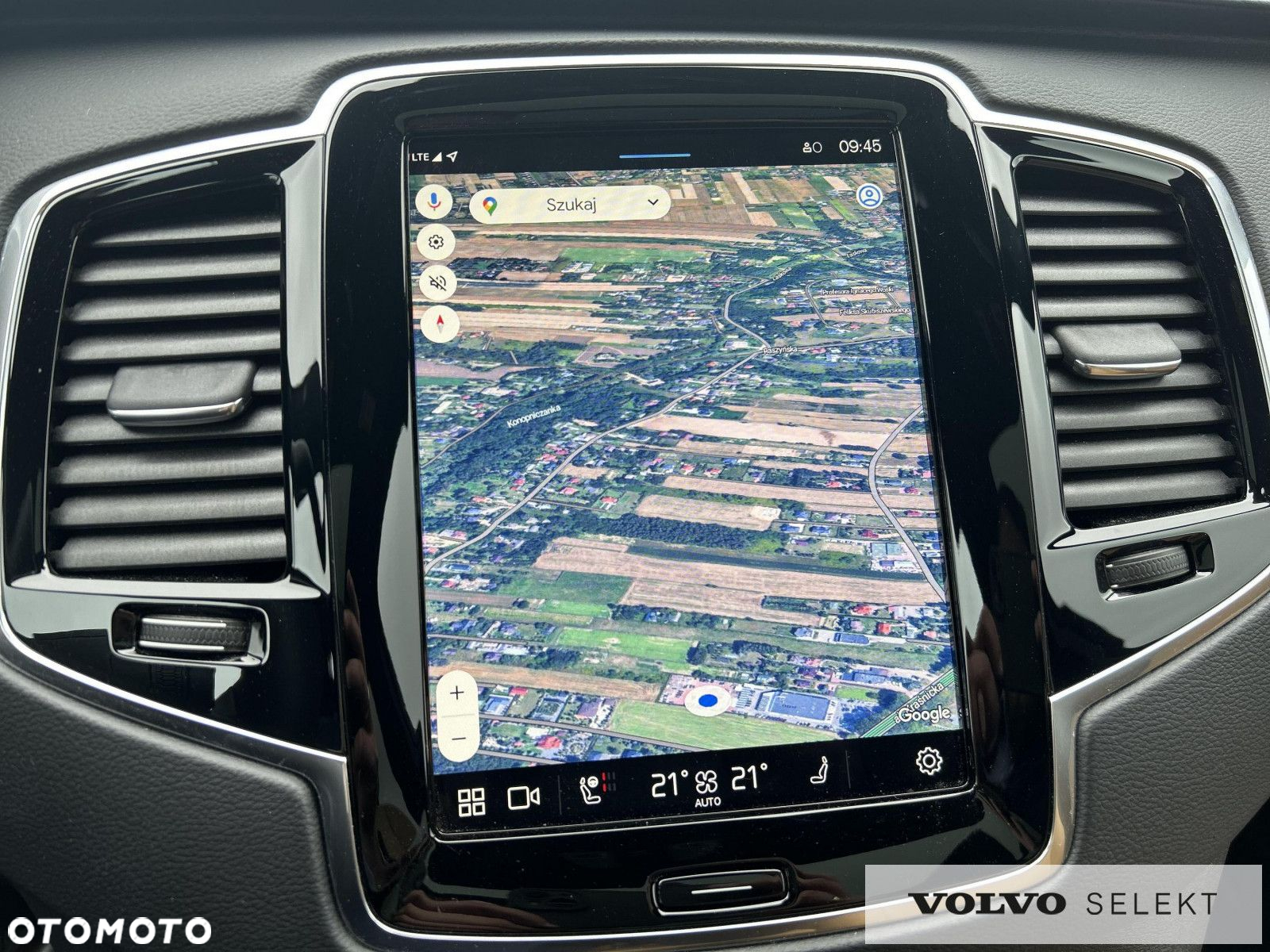 Volvo XC 90 - 25